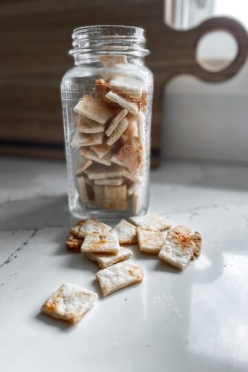 Cheddar Cheese Sourdough Crackers With Discard